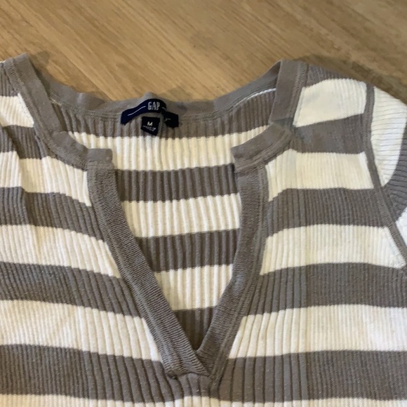 Vintage Gap stretchy sweater - Picture 3 of 5